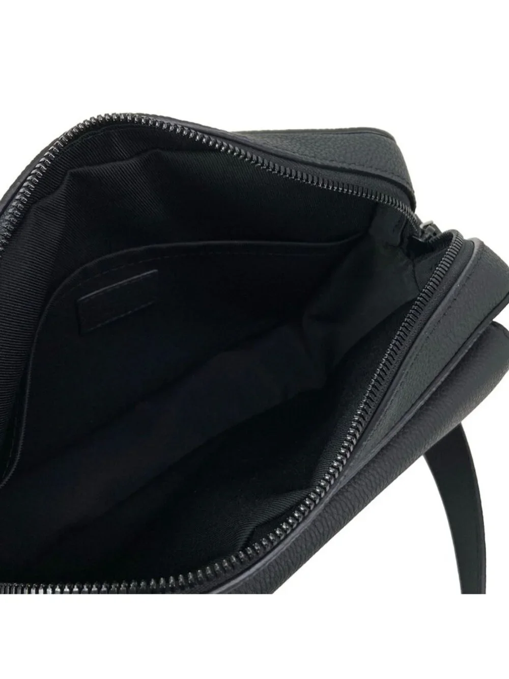 Louis Vuitton category shoulder